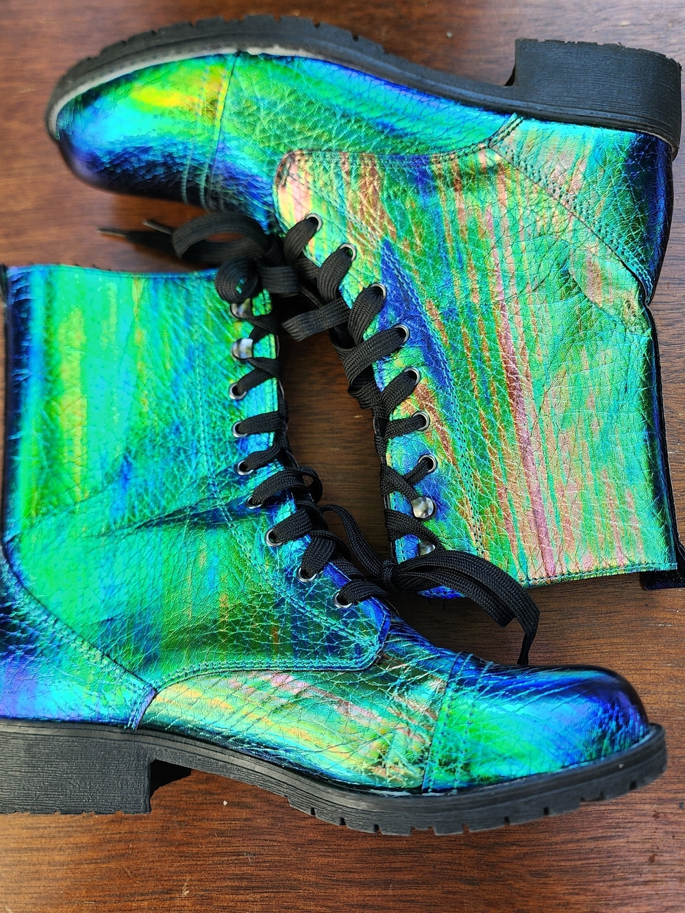 Vintage N.Y.L.A. Iridescent Metallic Oil Slick Combat Boots Blue Green [8] - Picture 7 of 10